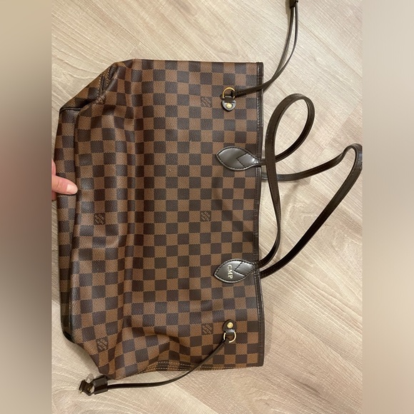 Louis Vuitton Damier Neverfull MM - Picture 10 of 12